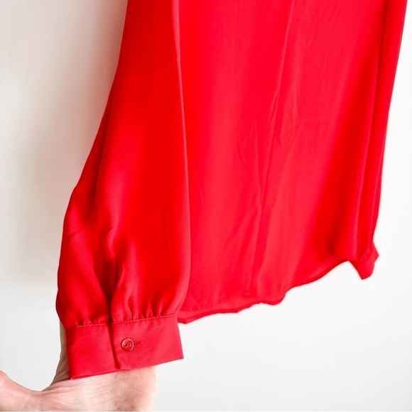 Violet + Claire Red Chiffon Blouson Flowy V neck Poplin Blouse Top sz Small - Picture 3 of 5